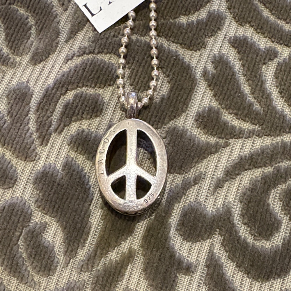 LAGOS Silver Peace Pendant Necklace NWT.